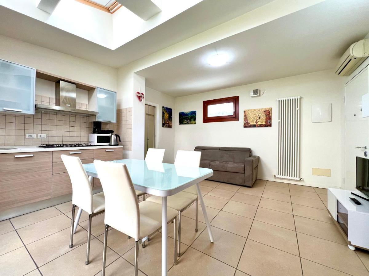 Apartment Gardabebo Torbole Sul Garda Esterno foto